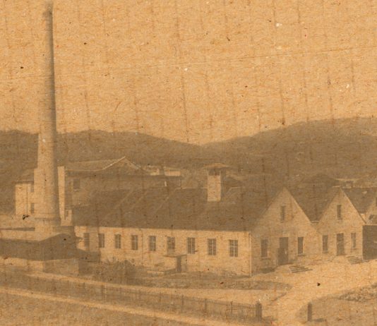 Vom Altpapier zum Wertpapier Die Vorarlberger Papierfabrik kurz nach der Fertigstellung im Jahr 1912.