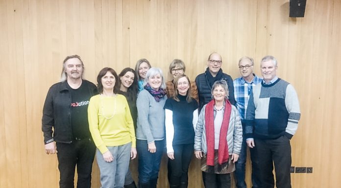 BLEIBE – Hilfe beim Start in ein neues Leben in unserer Heimat Im Verein BLEIBE haben sich Menschen zusammengefunden, die sich für asylberechtigte Familien engagieren möchten.