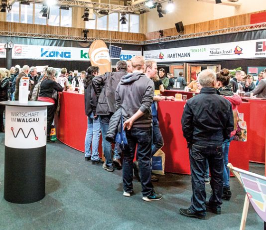 Wirtschaft im Walgau Walgau-Bauarena auf der com:bau.