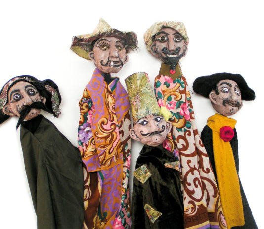 Die Puppenspielerinnen