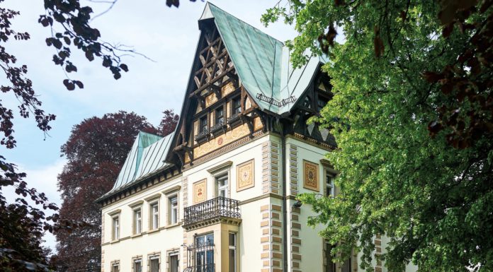 Mit „Dramagalerie” und „Uhuismus” in eine neue Zeit