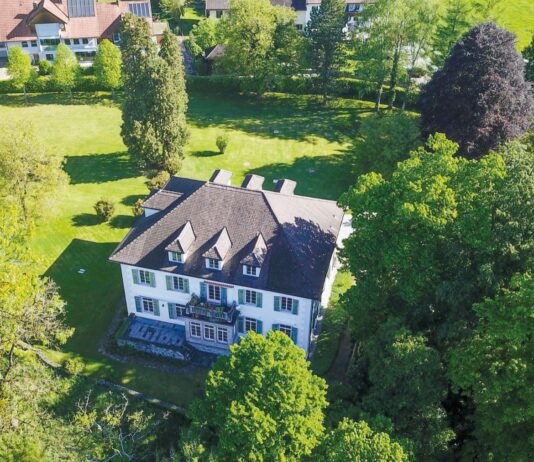 Falkenhorst – Vom Mythos zur Begegnungsstätte