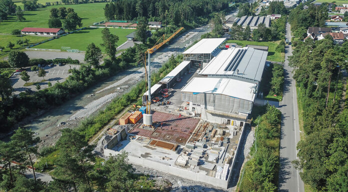 Spatenstich für Erweiterung bei LUF