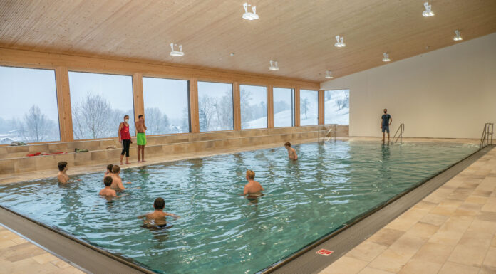 Ein „Hallenbädle” für die Walgauer