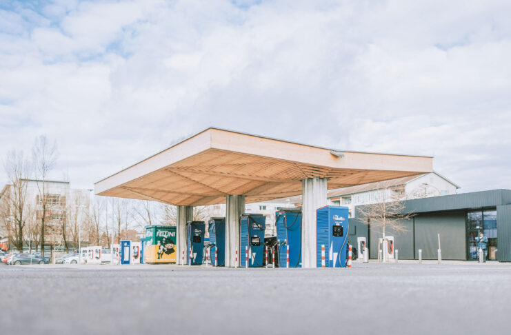 Innovative Sonnentankstelle