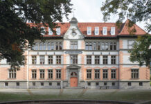 Schule im Park feierlich eröffnet